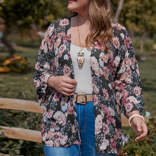 

Plus Allover Floral Print Kimono, Multicolor