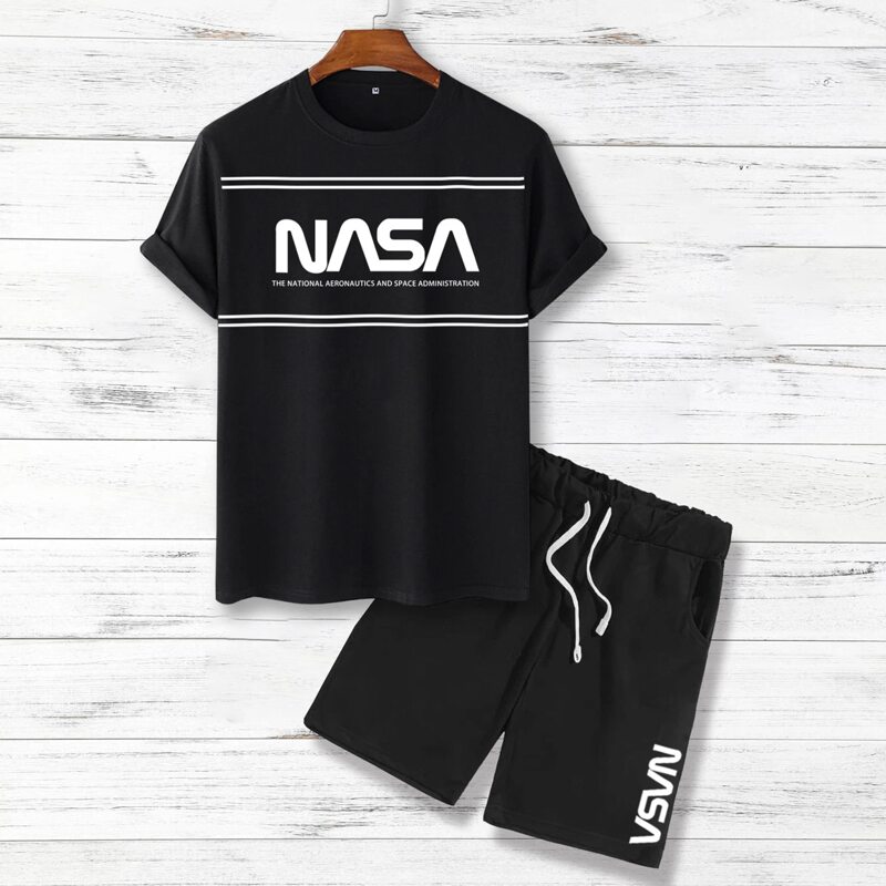 

Guys Letter Graphic Tee & Drawstring Waist Shorts, Black