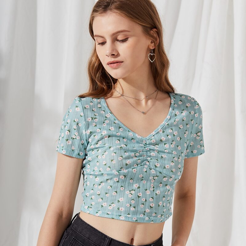 

Ditsy Floral Ruched Crop Tee, Mint blue