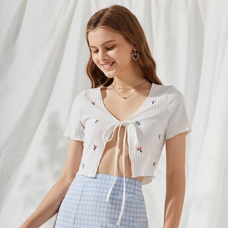 

Floral Embroidery Tie Front Crop Top, White