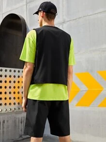 Manfinity RebelGame Chamarra chaleco con botón delantero con bolsillo con parche - Negro - Ver 2