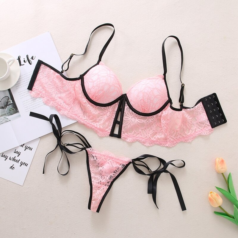 

Floral Lace Underwire Lingerie Set, Pink