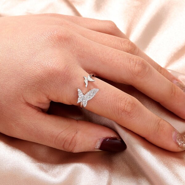 

Zircon Butterfly Decor Ring, Silver