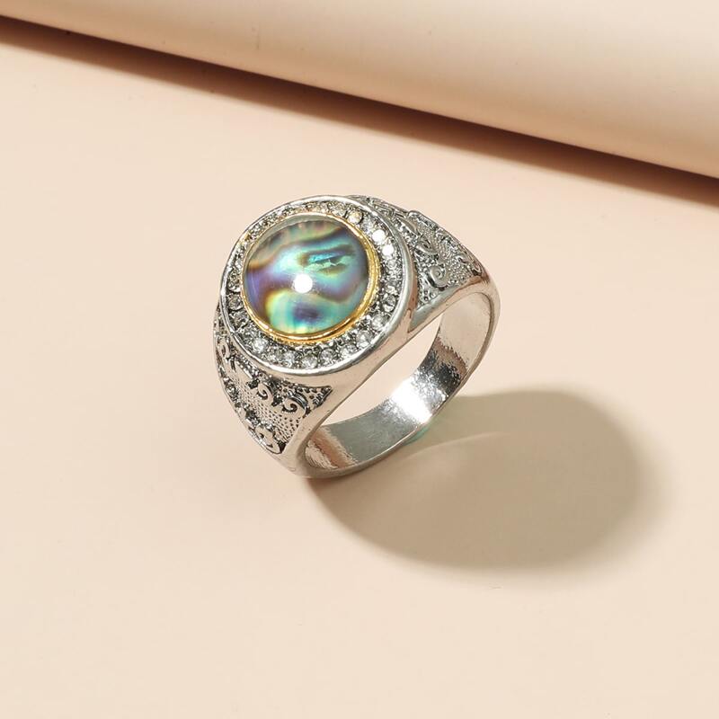 

Guys Rhinestone Decor Ring, Green