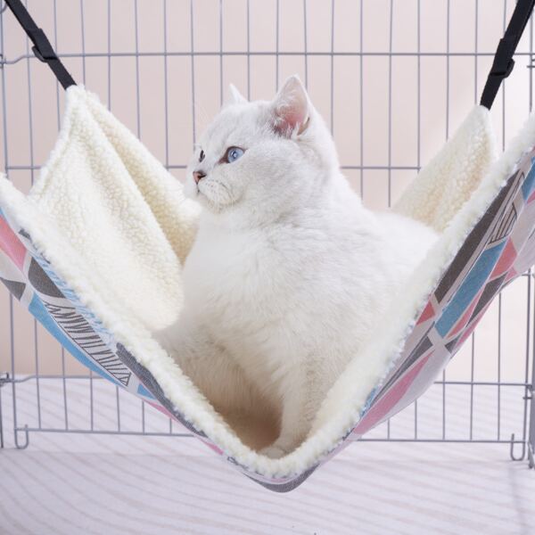

Geometric Pattern Pet Hammock, Multicolor