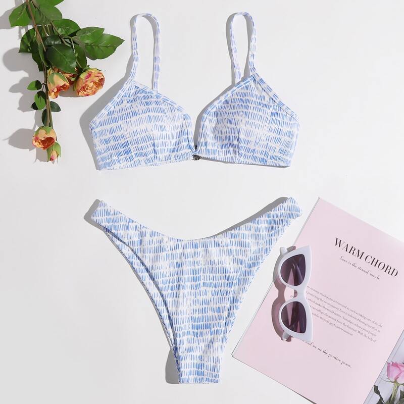 

V Wired High Cut Bikini Swimsuit, Blue and white