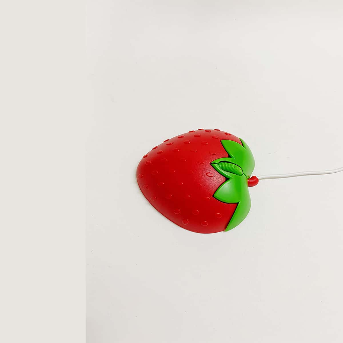 

Strawberry Design Wired Mouse, Red