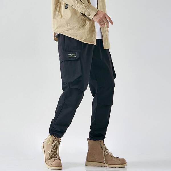 

Men Letter Graphic Flap Pocket Cargo Pants, Black