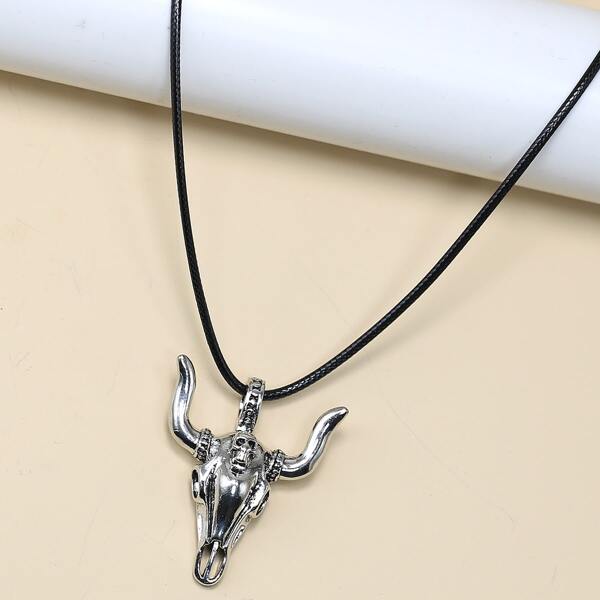 

Men Bull Head Charm Necklace, Silver
