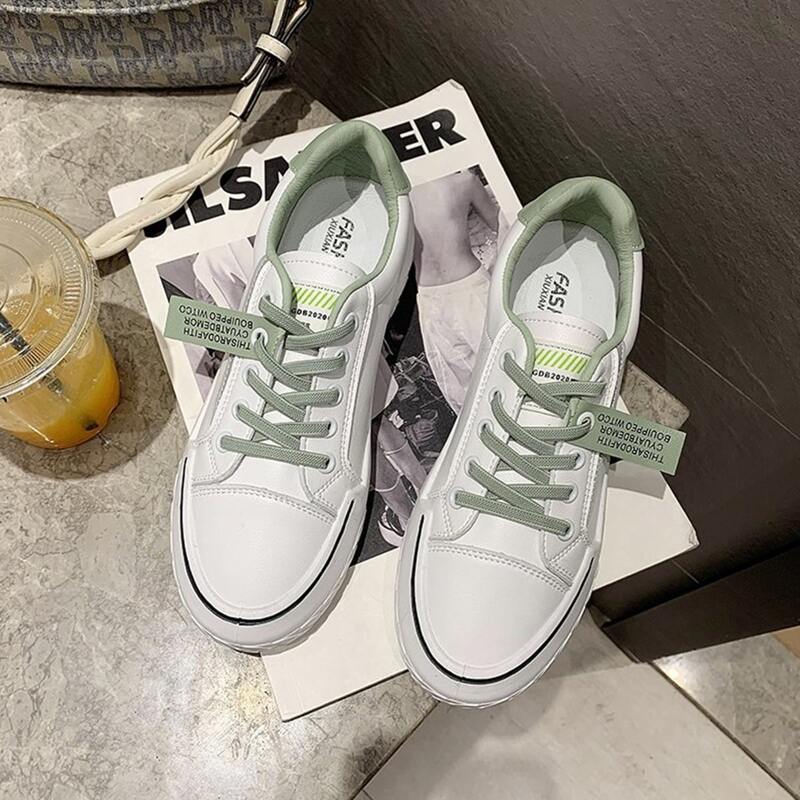 

Lace-up Front Skate Shoes, White