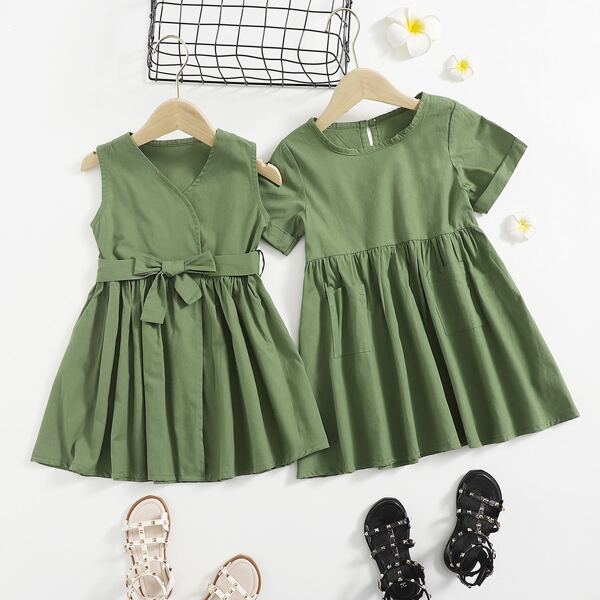 

Toddler Girls Dual Pockets Roll Up Sleeve Babydoll Dress, Army green