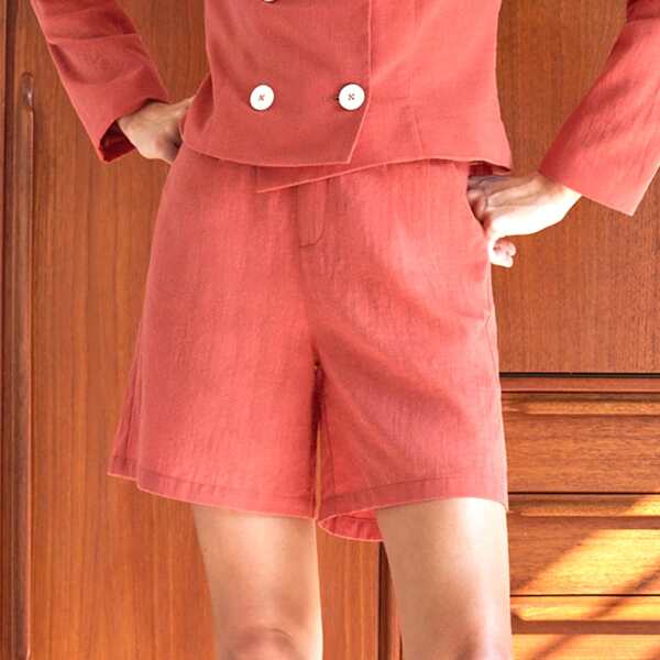 

Solid Wide Leg Shorts, Red