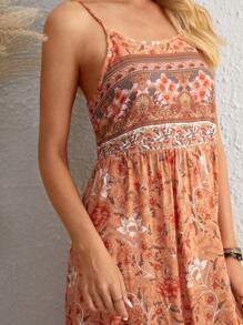 SHEIN VCAY Vestido de tirantes bajo con fruncido floral - Multicolor - Ver 5