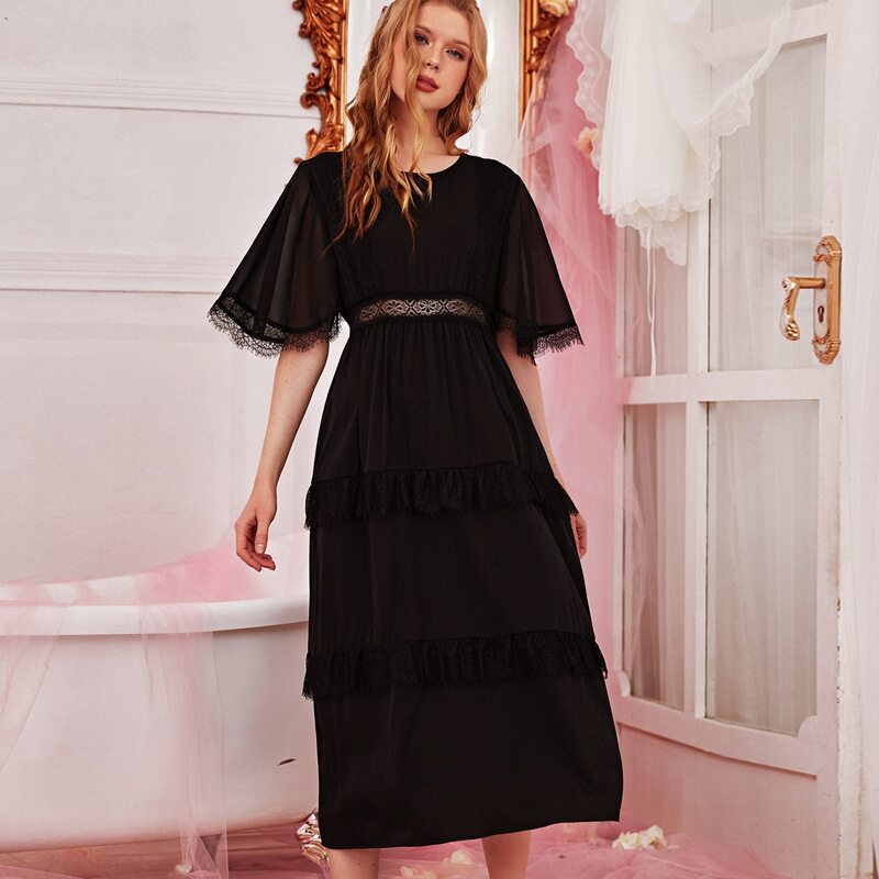 

Contrast Lace Butterfly Sleeve Nightdress, Black