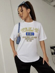 Camiseta con estampado de letra de hombros caídos