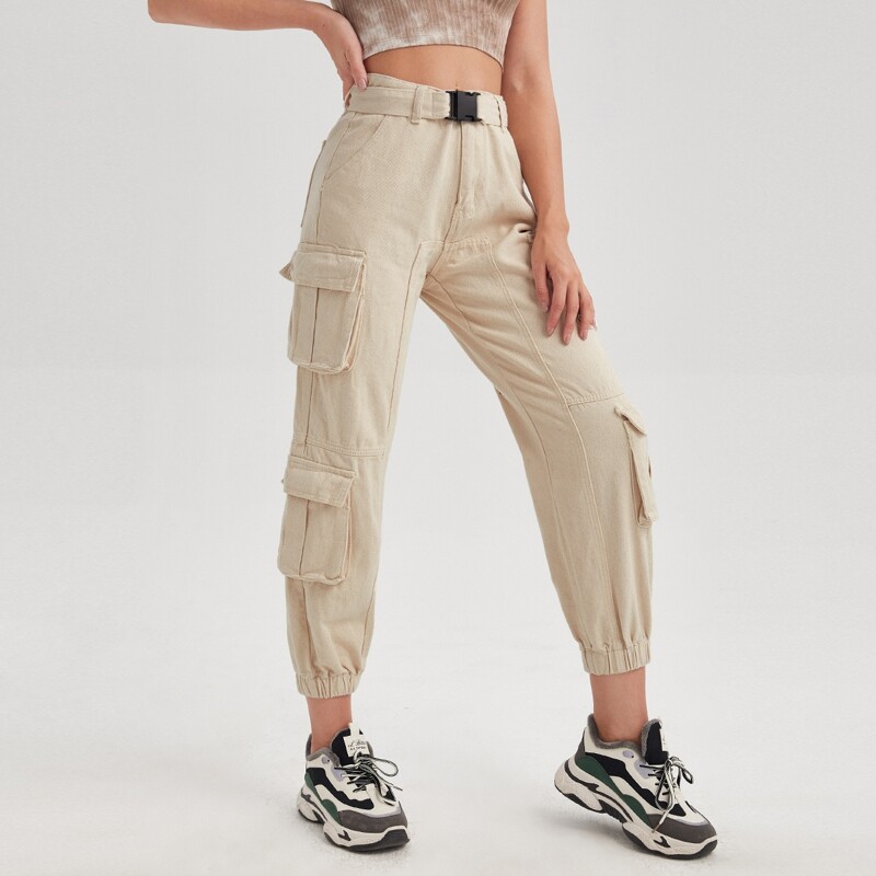 

Buckle Belted Flap Pocket Jeans, Beige