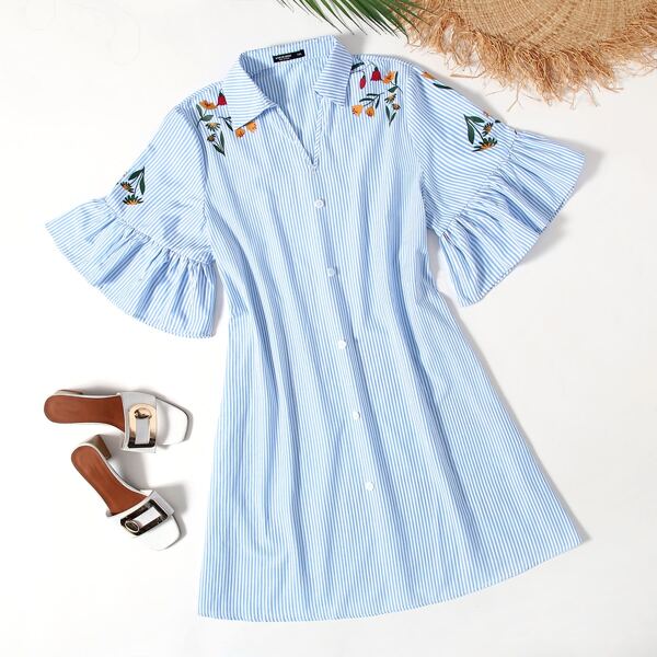 

Plus Bell Sleeve Button Front Floral & Striped Dress, Blue and white