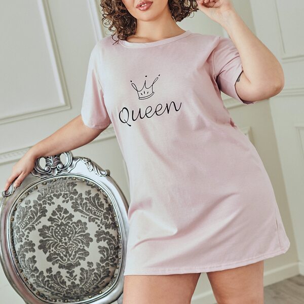 

Plus Letter And Crown Print Night Dress, Pink
