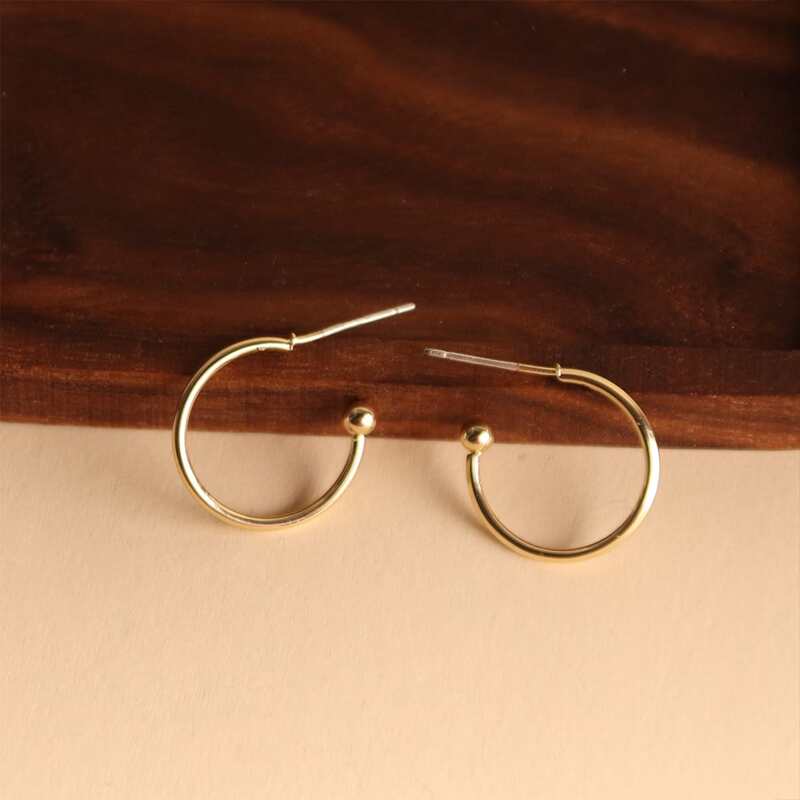 

Minimalist Hoop Earrings, Gold