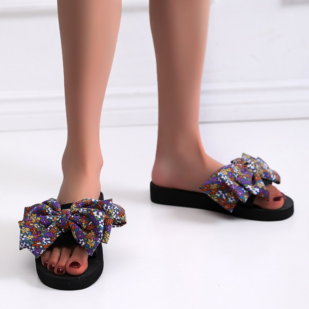 с бантом Со цветочками Модный Тапочки и вьетнамки