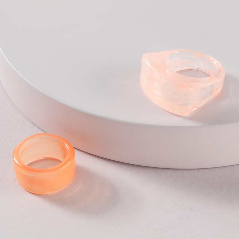 

2pcs Resin Ring, Orange