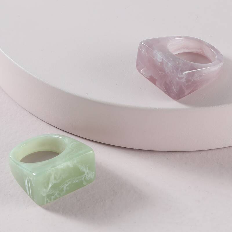 

2pcs Resin Ring, Multicolor