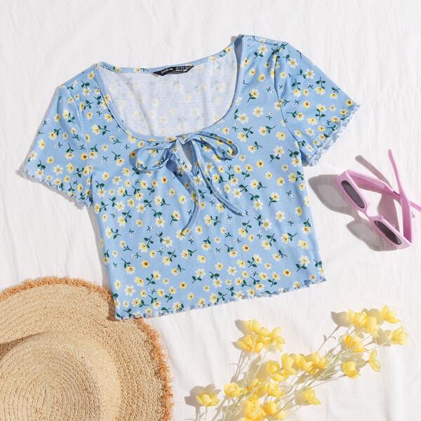 

Ditsy Floral Lettuce Trim Tee, Baby blue