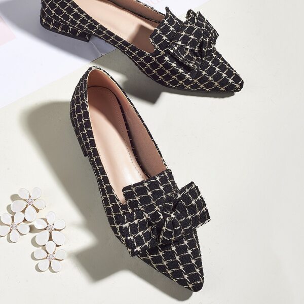 

Point Toe Knot Decor Flats, Black