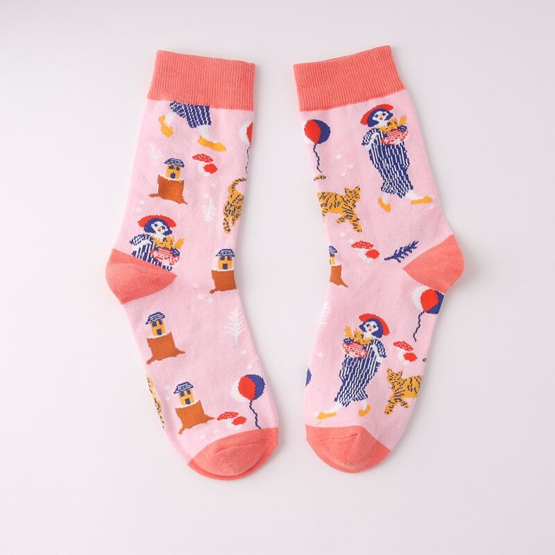 

Figure & Tiger Print Crew Socks, Pink