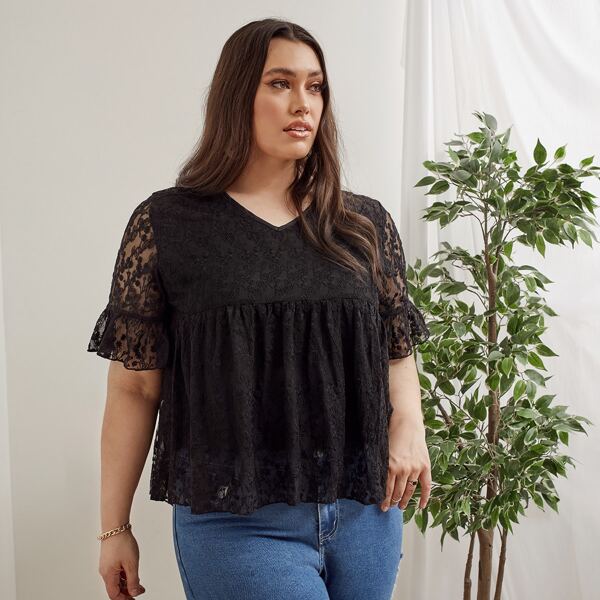

Plus Lace Ruffle Hem Smock Blouse, Black