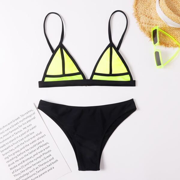 

Color Block Triangle Bikini Swimsuit, Multicolor