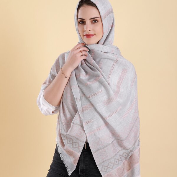 

Geo Pattern Raw Hem Scarf, Grey