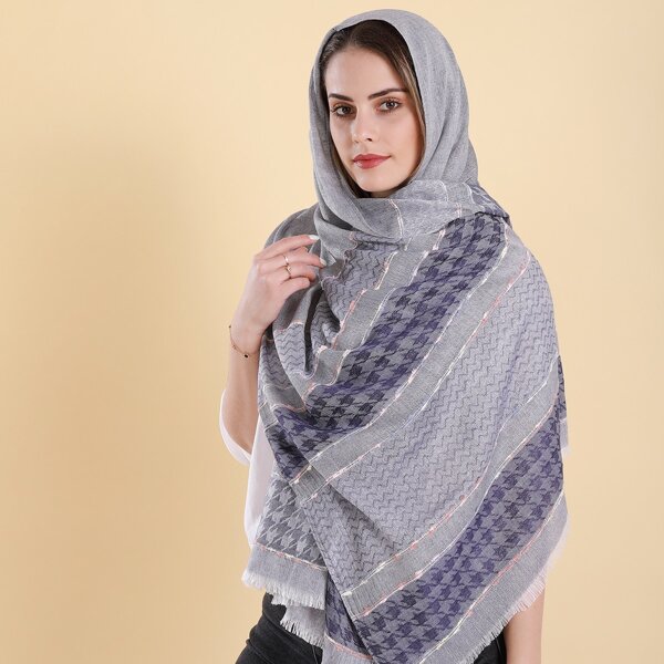 

Houndstooth Print Scarf, Multicolor