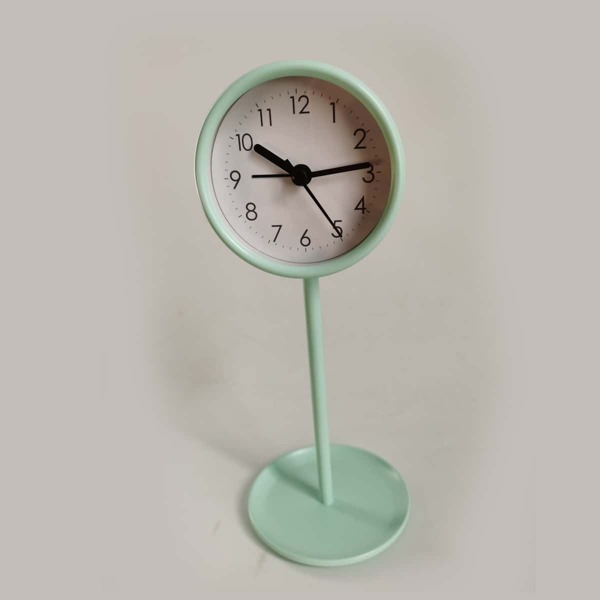 

1pc Desktop Alarm Clock, Green