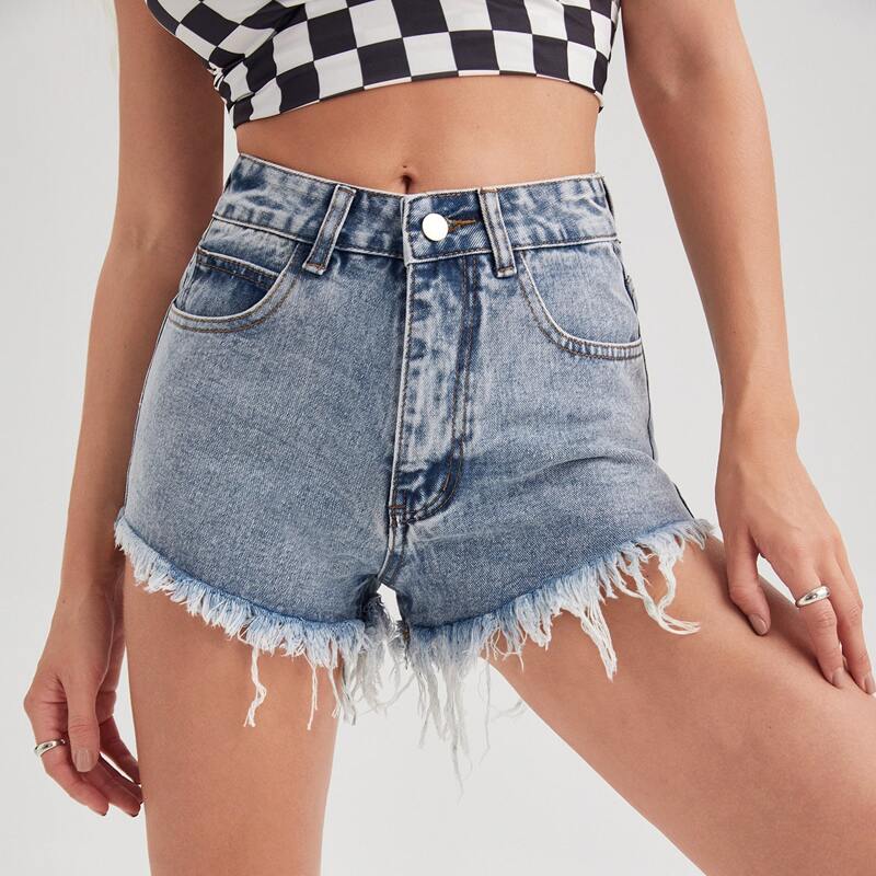 

Raw Hem Slant Pocket Denim Shorts, Light wash