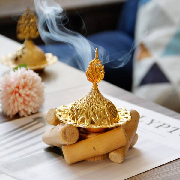 

1pc Incense Burner With Wooden Base, Gold