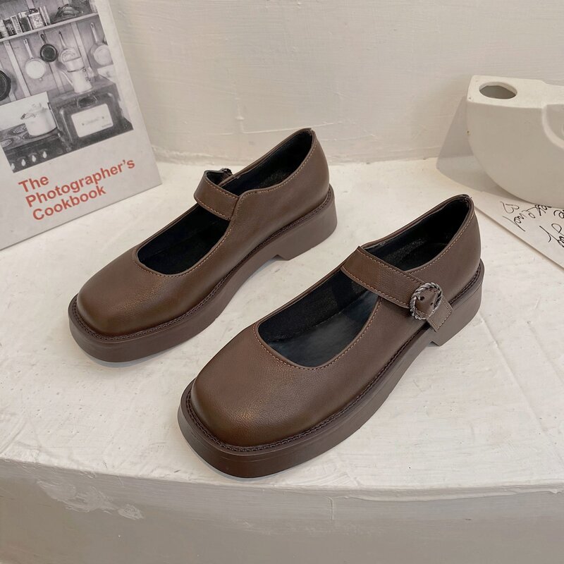 

Square Toe Mary Jane Flats, Coffee brown