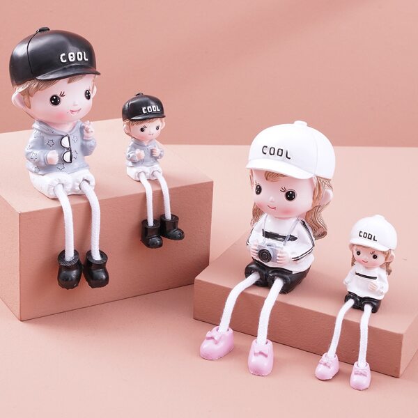 

4pcs Cartoon Figure Art Decoration, Multicolor