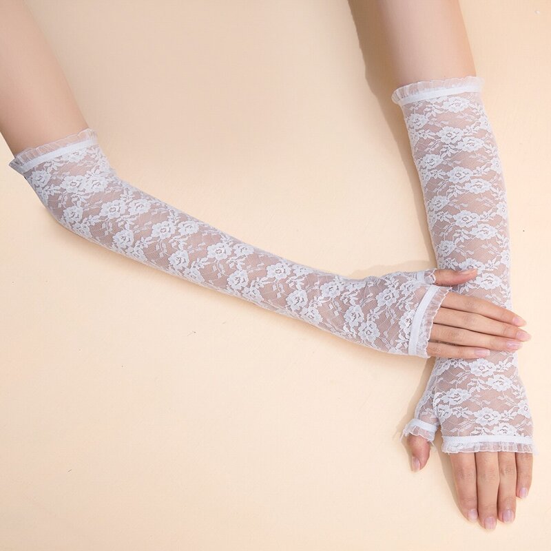 

Floral Lace Fingerless Gloves, White