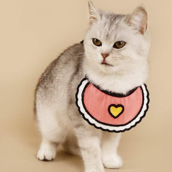 

Heart Pattern Pet Bandana, Multicolor