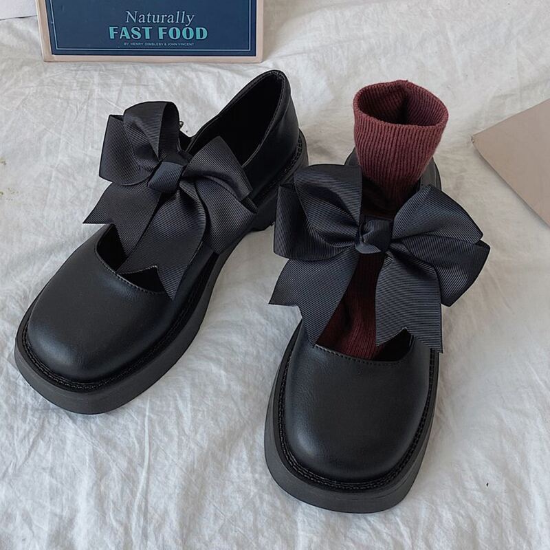 

Bow Square Toe Mary Jane Flats, Black