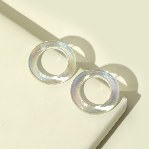 

Acrylic Round Design Stud Earrings, Clear