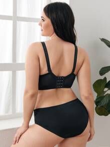 Plus Floral Lace Underwire Bra - Black - View 2