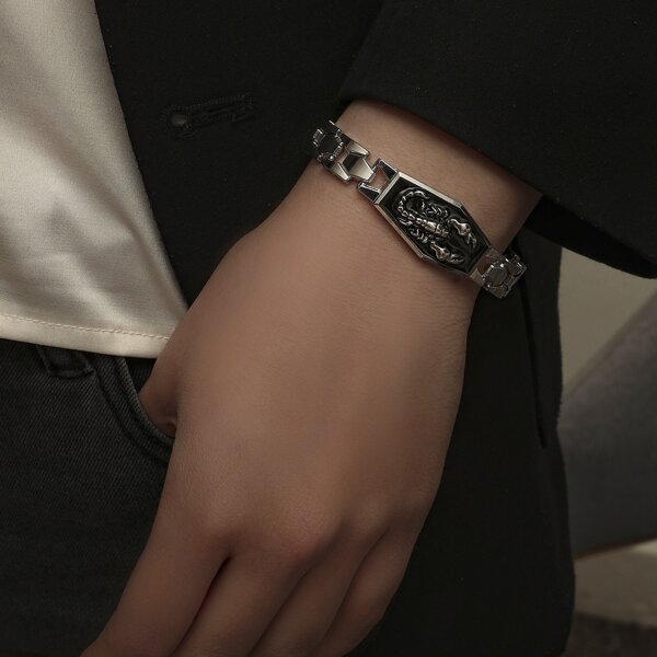 

Men Minimalist Bracelet, Silver