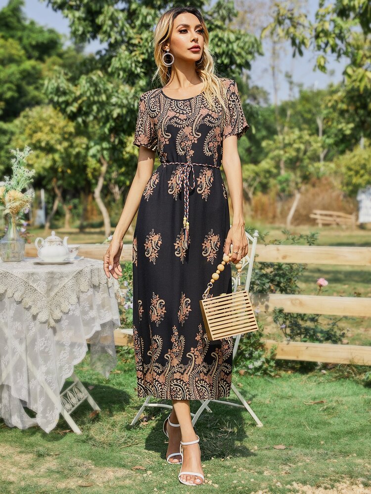 Mulvari Đầm Thắt lưng Hoa Giải trí - màu đen - Xem 3