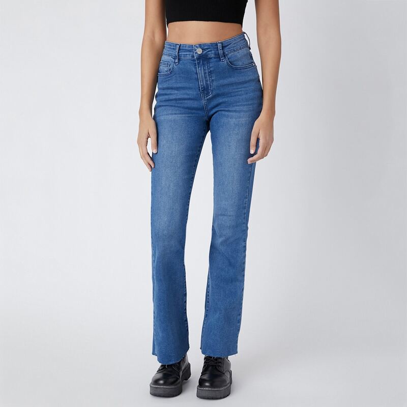 

Vintage High-Waist Denim Flare Jeans, Medium wash