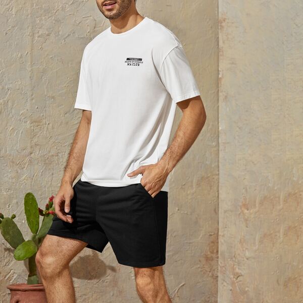 

Men Letter Graphic Tee & Drawstring Track Shorts Set, Black and white