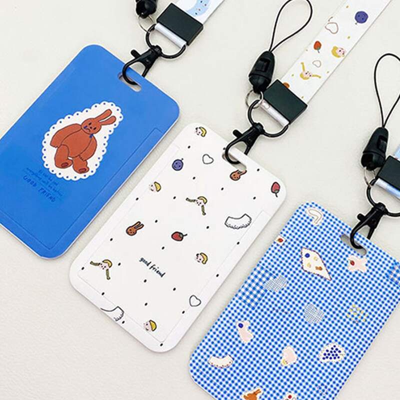 

1pc Cartoon Graphic Random Card Cover, Multicolor