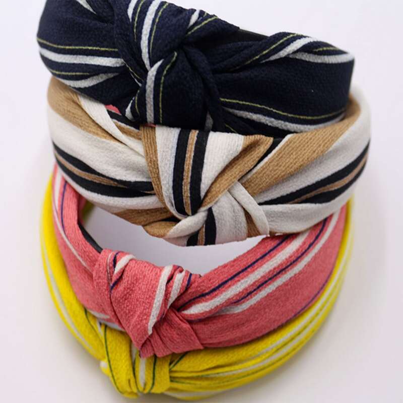 

2pcs Random Striped Headband, Multicolor