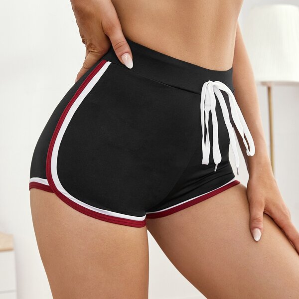 

Binding Knot Waist Sports Shorts, Black
